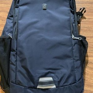 SINPAID laptop backpack